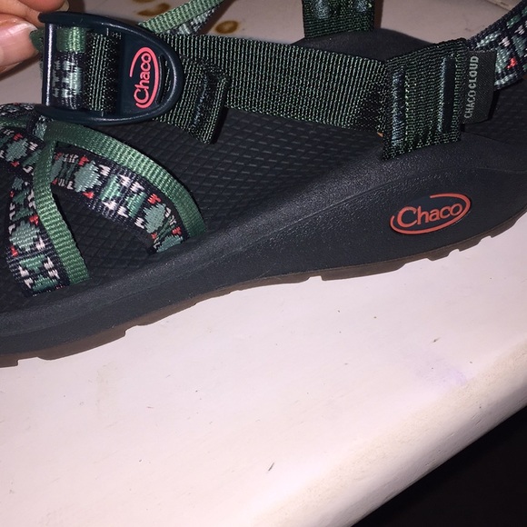 Chaco Sandals sizes 7,9, and 10 New without Tags - Picture 4 of 8